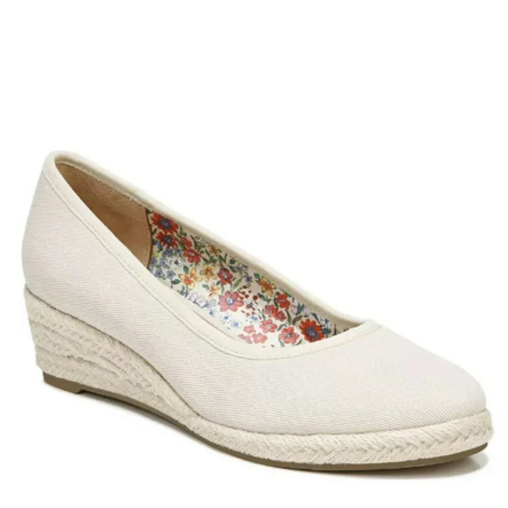 LIFESTRIDE Canvas Wedge Pumps